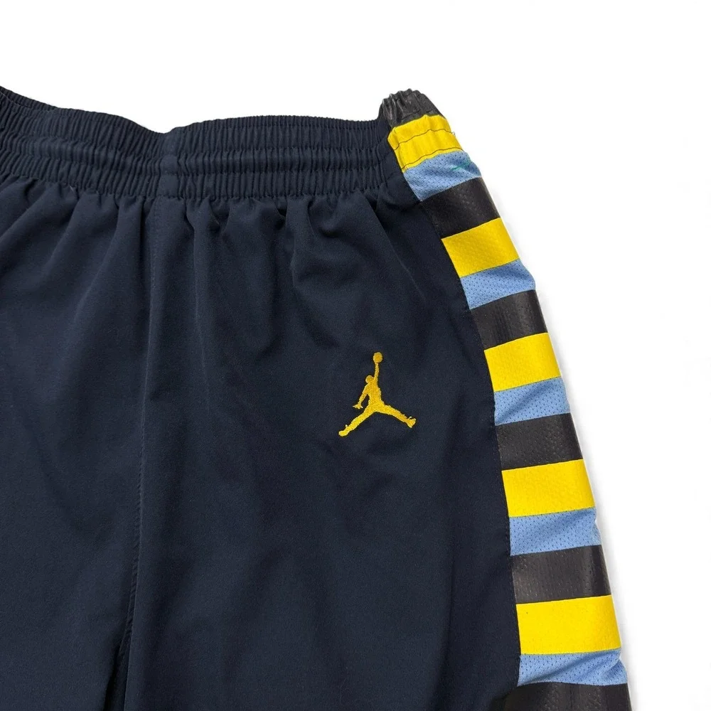 Jordan Marquette Basketball Shorts Mens‎ Small Navy Yellow Nike NCAA College